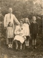 Oliver family Dalhousie 1931.jpg